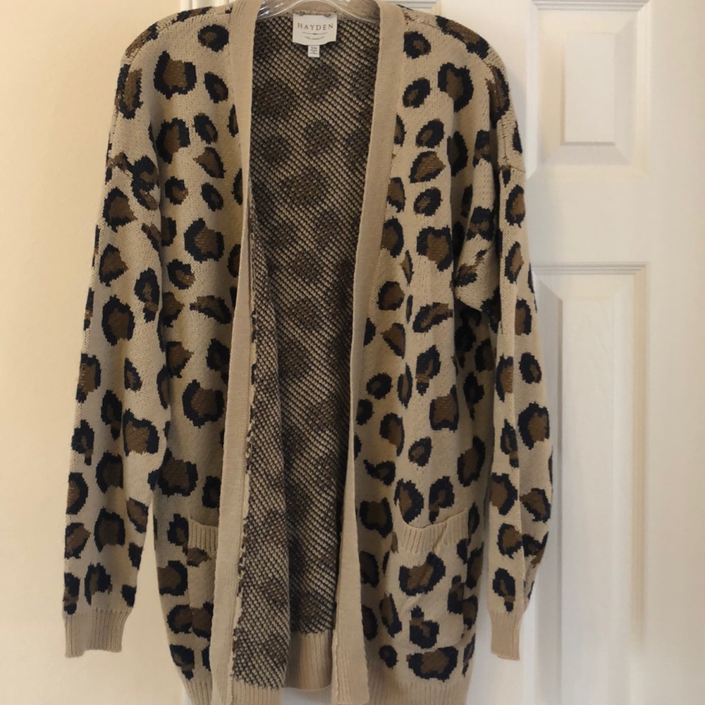 NWOT Hayden Los Angeles sweater size s/m!